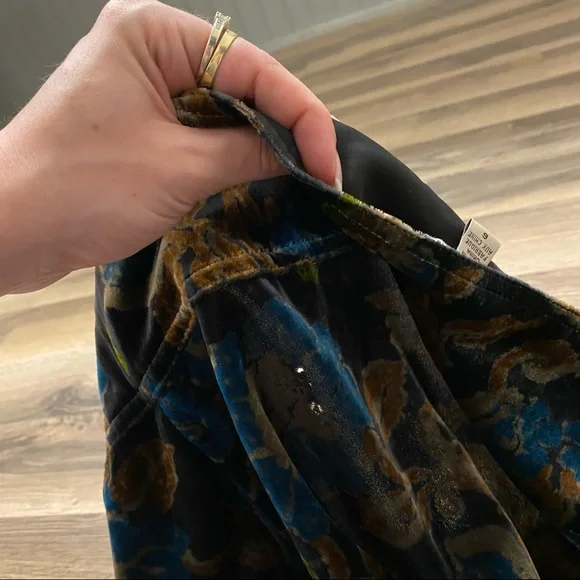 SOLD Free People Silk Velvet Floral Wrap Skirt - Picture 8 of 8